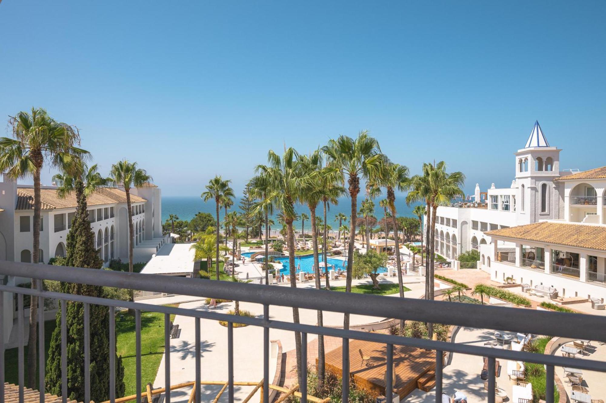 קוניל דה לה פרונטרה Daia Slow Beach Hotel Conil - Adults Only Recommended מראה חיצוני תמונה